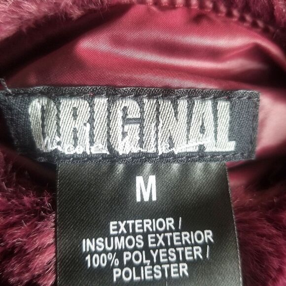 ⭐️ Nicole Miller Reversable Quilted/Faux Fur Vest Cabernet sz M - Picture 8 of 10